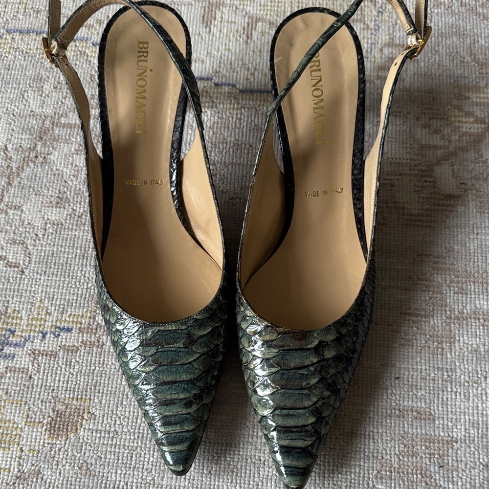 Bruno Magli Slingback Snakeskin Leather Shoes Size 40 - Picture 2 of 10